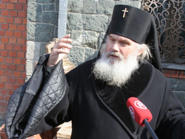Андрей Дементьев |  «Слава Богу, есть еще люди, которые краснеют»