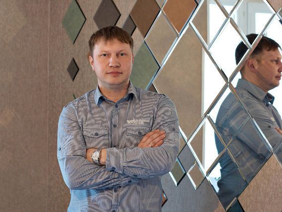 Из личного архива героя публикации |  «Вы смотрите в зеркало и видите себя, а я — где и как оно было сделано»