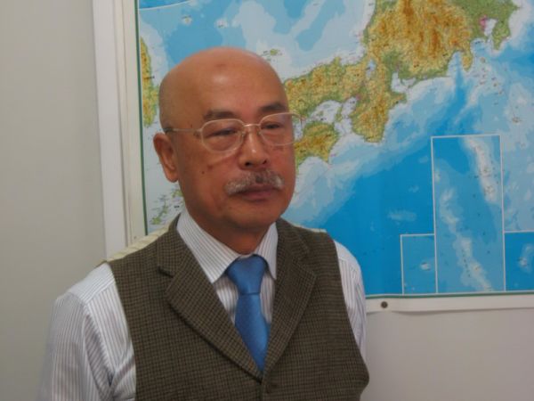 "Конкурент" |  «Брать деньги за гуманизм  некрасиво и странно»
