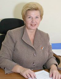 пресс-служба Заксобрания Приморья |  Женщины вносят в работу парламента определенный настрой
